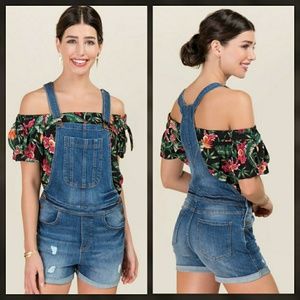 Harper Rolled Hem Overalls Size M